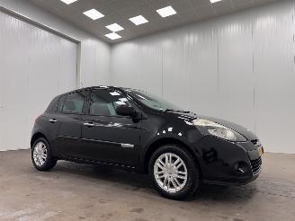 Avarii autoturisme Renault Clio 1.2 Authentique 5-drs Airco 2012/7