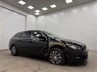 Schadeauto Peugeot 308 SW 1.2 PureTech Allure Navi Clima 2021/7