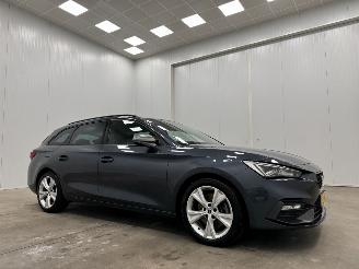 Voiture accidenté Seat Leon SportsTourer 1.5 eTSI Autom. FR Intense Navi Clima 2021/9