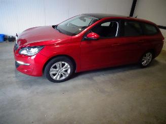 demontáž osobní automobily Peugeot 308 1.2 THP 2016/4