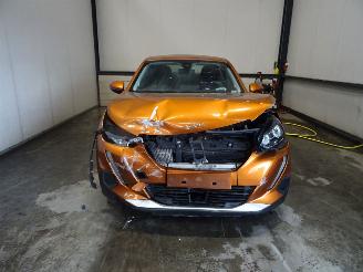 Peugeot 2008 1.2 THP picture 5