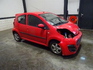 Peugeot 107  picture 3