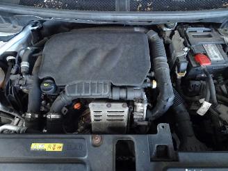 Opel Grandland 1.2 turbo picture 4