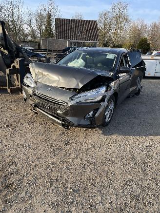 Uttjänta bilar auto Ford Focus 1.0 ecoboost titanium business 2019/1