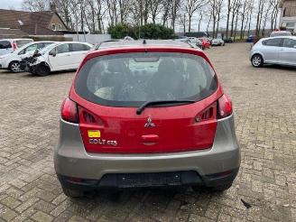 Mitsubishi Colt  picture 6