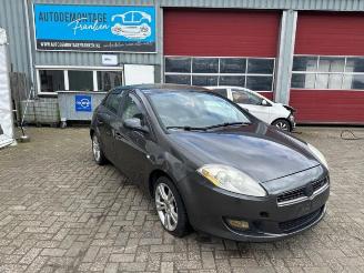 Uttjänta bilar auto Fiat Bravo Bravo (198A), Hatchback, 2006 / 2014 1.4 T-Jet 16V 120 2008/6