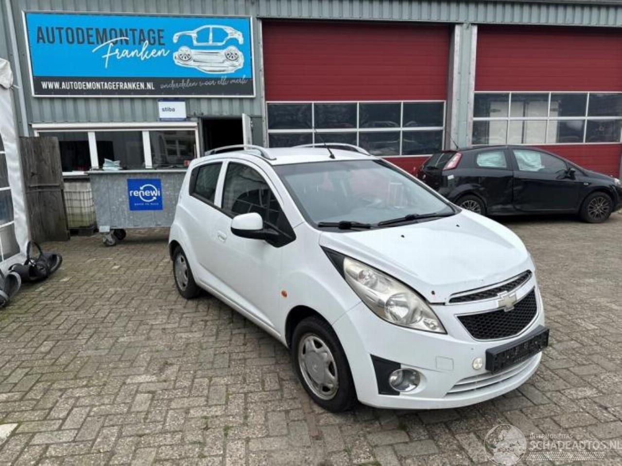 Chevrolet Spark Spark (M300), Hatchback, 2010 1.0 16V Bifuel