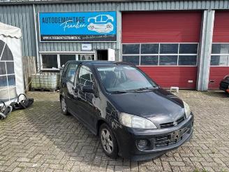 Vrakbiler auto Daihatsu Young-rv YRV (M2), Hatchback, 2000 / 2006 1.3 16V DVVT 2004/6