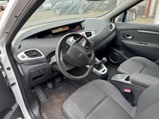 Renault Scenic Scenic III (JZ), MPV, 2009 / 2016 1.4 16V TCe 130 picture 4