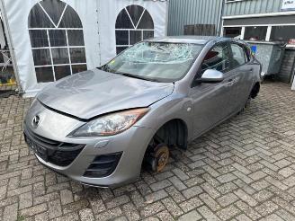 Mazda 3  picture 3