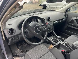 Audi A3 A3 (8P1), Hatchback 3-drs, 2003 / 2012 1.6 picture 4