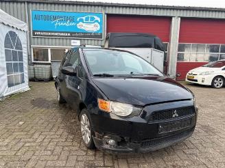 Salvage car Mitsubishi Colt Colt (Z2/Z3), Hatchback, 2004 / 2012 1.3 16V 2011/1