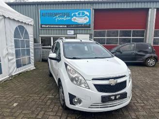 Vrakbiler auto Chevrolet Spark Spark (M300), Hatchback, 2010 1.0 16V Bifuel 2010/12