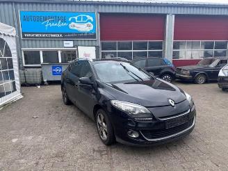 Vrakbiler auto Renault Mégane Megane III Grandtour (KZ), Combi 5-drs, 2008 / 2016 1.5 dCi 110 2012/6