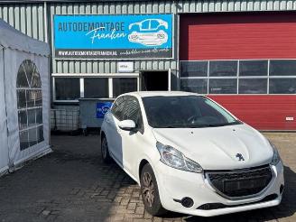 Auto da rottamare Peugeot 208 208 I (CA/CC/CK/CL), Hatchback, 2012 / 2019 1.2 Vti 12V PureTech 82 2014/10