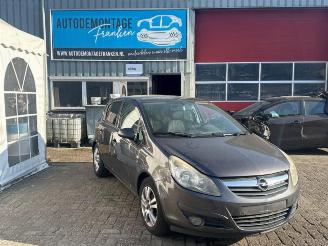 Uttjänta bilar auto Opel Corsa Corsa D, Hatchback, 2006 / 2014 1.3 CDTi 16V ecoFLEX 2011/1