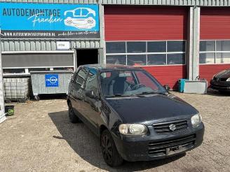 Salvage car Suzuki Alto Alto (RF410), Hatchback, 2002 / 2008 1.1 16V 2004/11