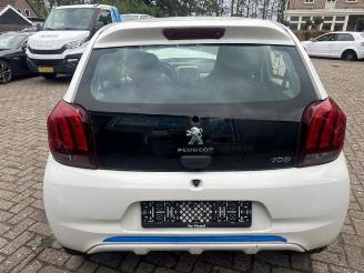 Peugeot 108 108, Hatchback, 2014 1.0 12V picture 6