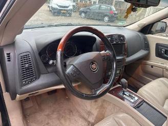 Cadillac SRX SRX, SUV, 2003 / 2009 4.6 V8 32V AWD picture 4