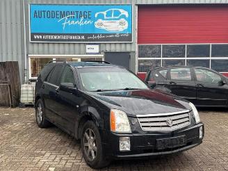 Sloopauto Cadillac SRX SRX, SUV, 2003 / 2009 4.6 V8 32V AWD 2005/1