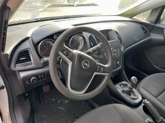 Opel Astra Astra J Sports Tourer (PD8/PE8/PF8), Combi, 2010 / 2015 1.7 CDTi 16V picture 4