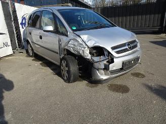 Opel Meriva A picture 2