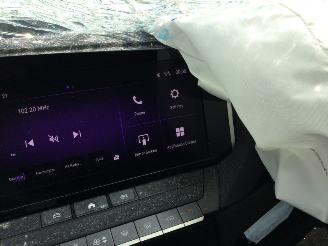 Opel Astra 1.2 Turbo Elegance picture 6