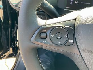 Opel Corsa 1.2 Edition picture 16