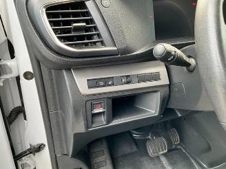 Opel Vivaro 2.0 Kasten L3H1 picture 9