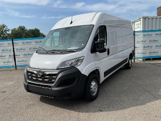 Vaurioauto  commercial vehicles Opel Movano 2.2 L3H2 2024/3