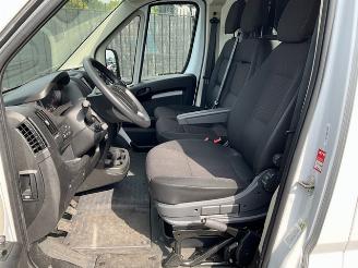 Opel Movano 2.2 L3H2 picture 7