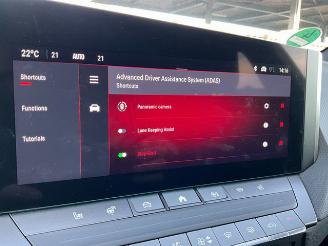 Opel Astra 1.2 Turbo GS picture 10