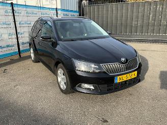 Coche accidentado Skoda Fabia 1.2 TSi Combi Ambition Business 2017/6