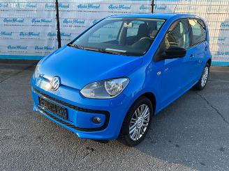 Schadeauto Volkswagen Up! 1.0 BlueMotion Cup 2014/12