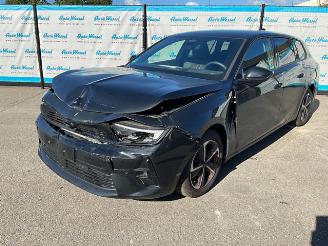 Avarii autoturisme Opel Astra 1.2 Turbo Sports Tourer 2025/2