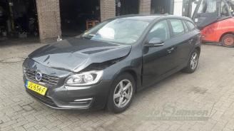 Uttjänta bilar auto Volvo V-60 V60 I (FW/GW), Combi, 2010 / 2018 1.6 DRIVe 2015/5