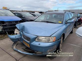 Salvage car Volvo V-70 V70 (SW), Combi, 1999 / 2008 2.4 20V 140 Bifuel CNG 2005/6