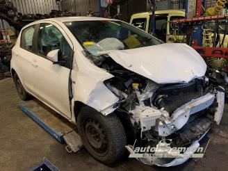 Uttjänta bilar auto Toyota Yaris Yaris III (P13), Hatchback, 2010 / 2020 1.5 16V Hybrid 2019/2