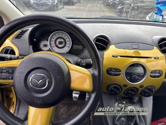 Mazda 2 2 (DE), Hatchback, 2007 / 2015 1.3 16V S-VT picture 9