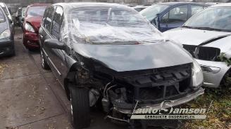 demontáž osobní automobily Renault Mégane Scénic  2005/4