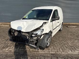 Auto incidentate Volkswagen Caddy  2015/8