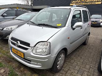 Auto incidentate Opel Agila  2003/7