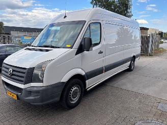 krockskadad bil auto Volkswagen Crafter  2013/10