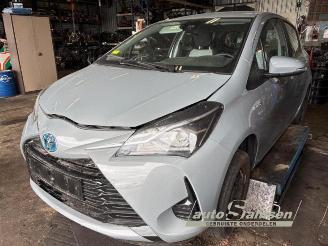 Auto da rottamare Toyota Yaris Yaris III (P13), Hatchback, 2010 / 2020 1.5 16V Hybrid 2018/12