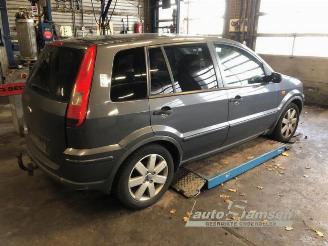 skadebil auto Ford Fusion Fusion, Combi, 2002 / 2012 1.6 16V 2005/4