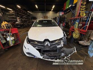 Renault Clio  picture 2