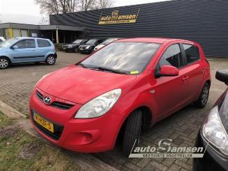 Coche siniestrado Hyundai I-20 i20, Hatchback, 2008 / 2015 1.2i 16V 2009/3