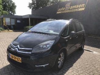 Schadeauto Citroën C4 C4 Grand Picasso (UA) MPV 2006 / 2013 - 2.0 16V Autom. MPV  Benzine 1.998cc 103kW (140pk) FWD 2006-10/2013-08 (UARFJ) EW10A; RFJ 2006/1