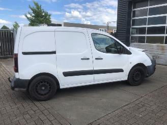 Schadeauto Citroën Berlingo  2015/9