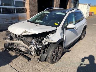 Uttjänta bilar auto Peugeot 2008 2008 (CU), MPV, 2013 / 2019 1.2 12V e-THP PureTech 110 2017/9